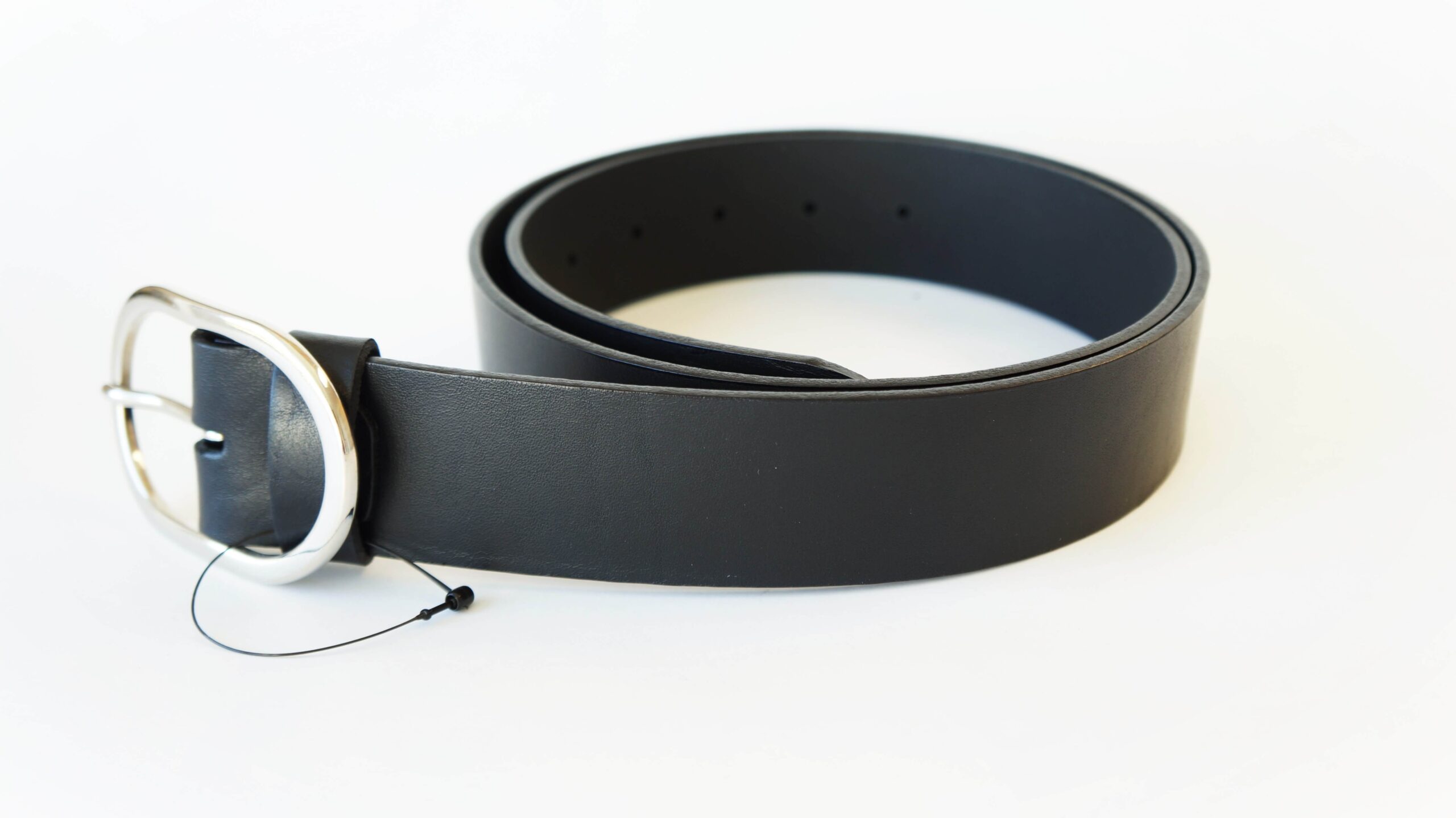 Stilingas odinis moteriškas diržas Vilnius Fashion Belts, pagamintas Lietuvoje