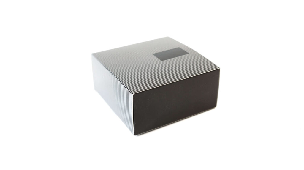 Kartoninė dovanų dėžutė diržui DSC02978 Kartoninė dovanų dėžutė diržui