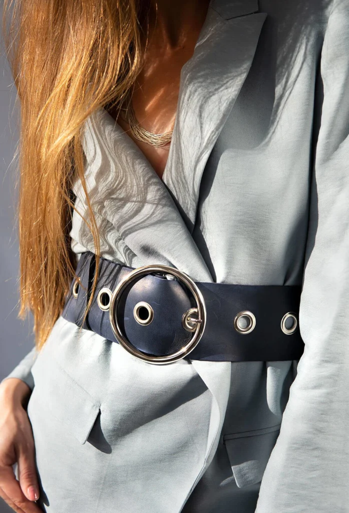 lietuviskidirzai www cover 8 Lietuviškas odinis moteriškas diržas Vilnius Fashion Belts