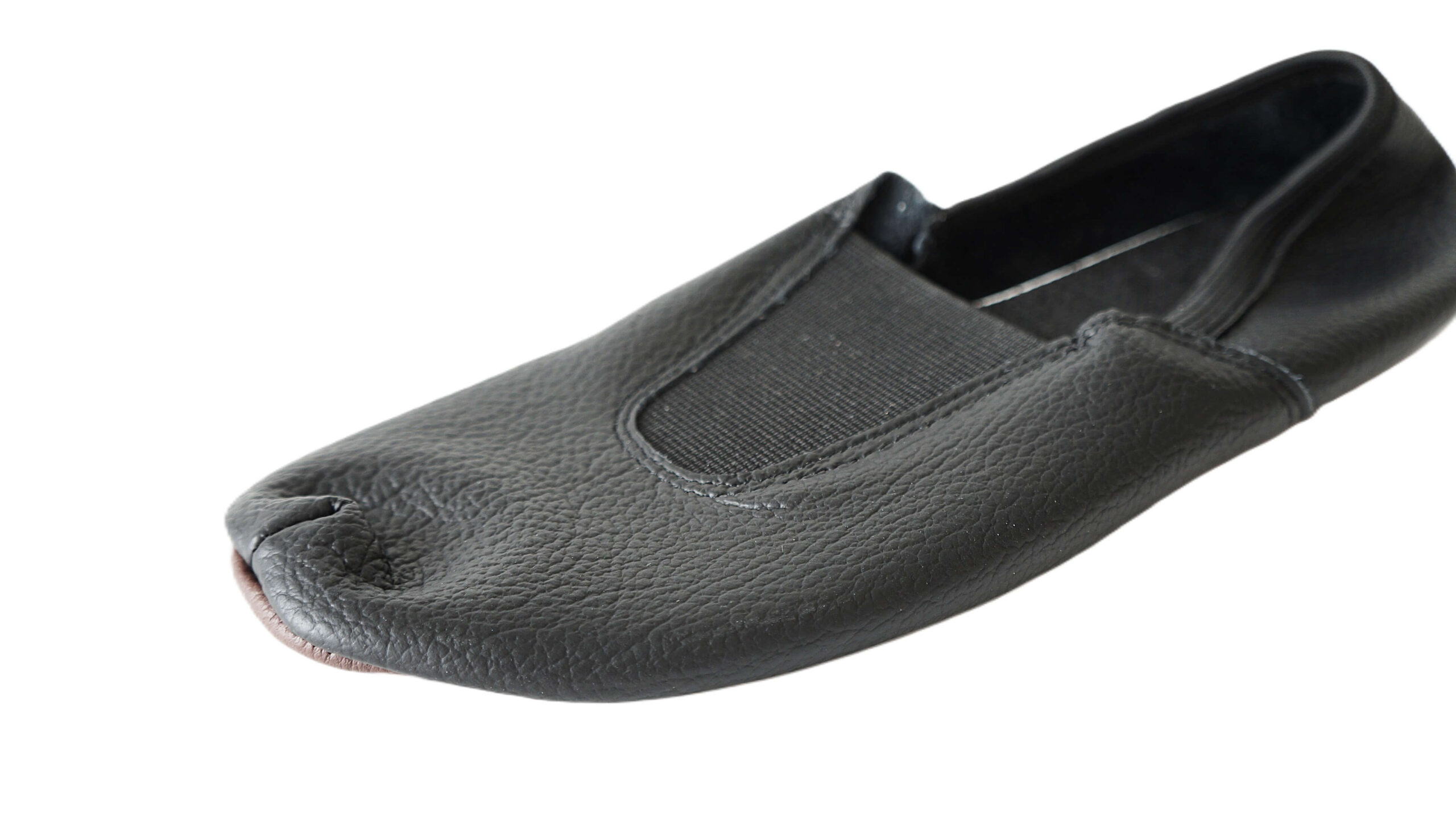 Juodos lietuviškos odinės češkės Vilniaus Avalynė, dydžiai 38-40